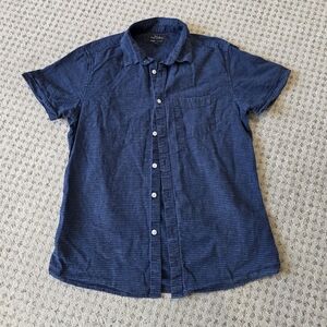 Marc Anthony linen blend button down